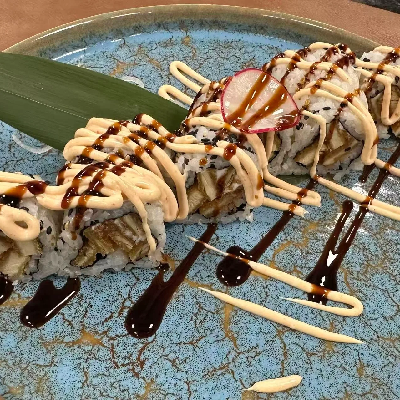 116.URAMAKI POLLO