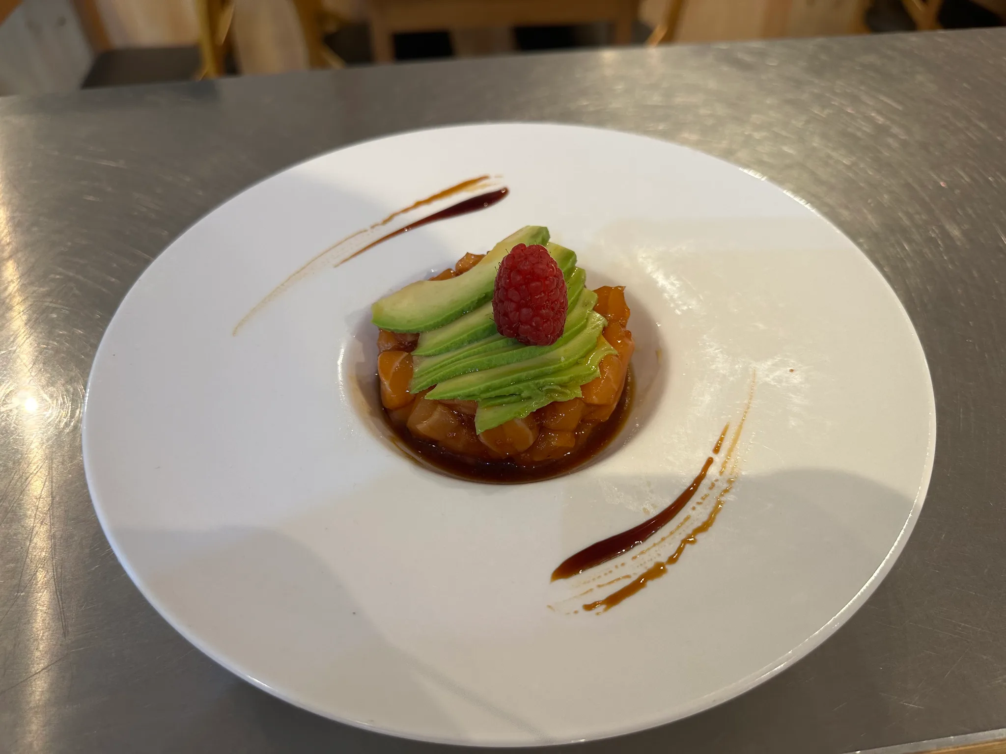 31. TARTAR DE SALMON